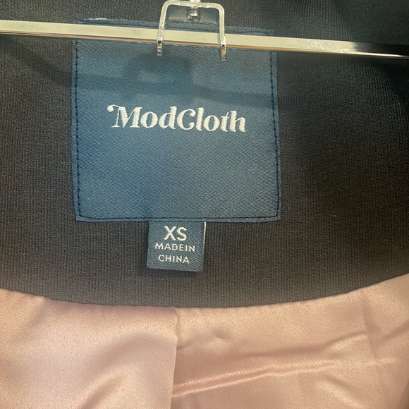Mod cloth blazer size extra small only worn once.  love it. I have more similar - Picture 3 of 3